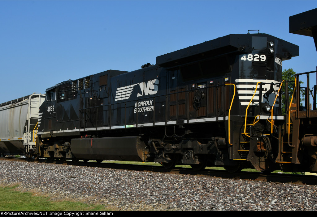 NS 4829 Roster shot